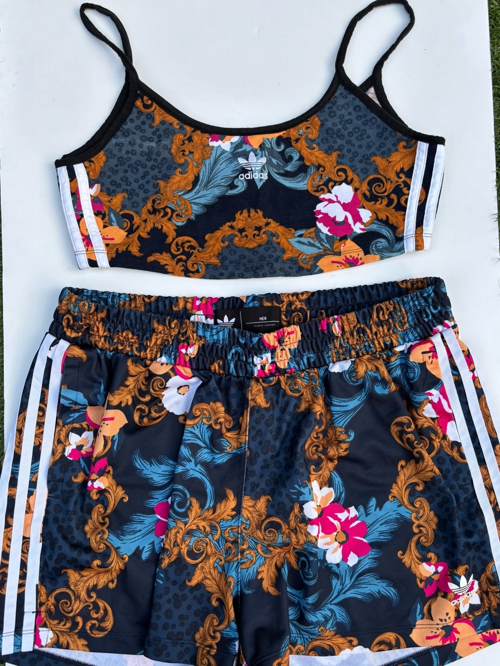 Adidas Originals HER Studio London Floral Baroque 2-Piece Set Size L